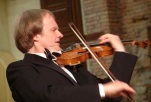 Il violinista Alexandre Dubach in “Sabor de España” a Castellaneta e a Taranto