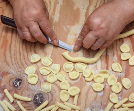 “Pasta fatta in casa”? A Palagiano nasce un corso gratuito