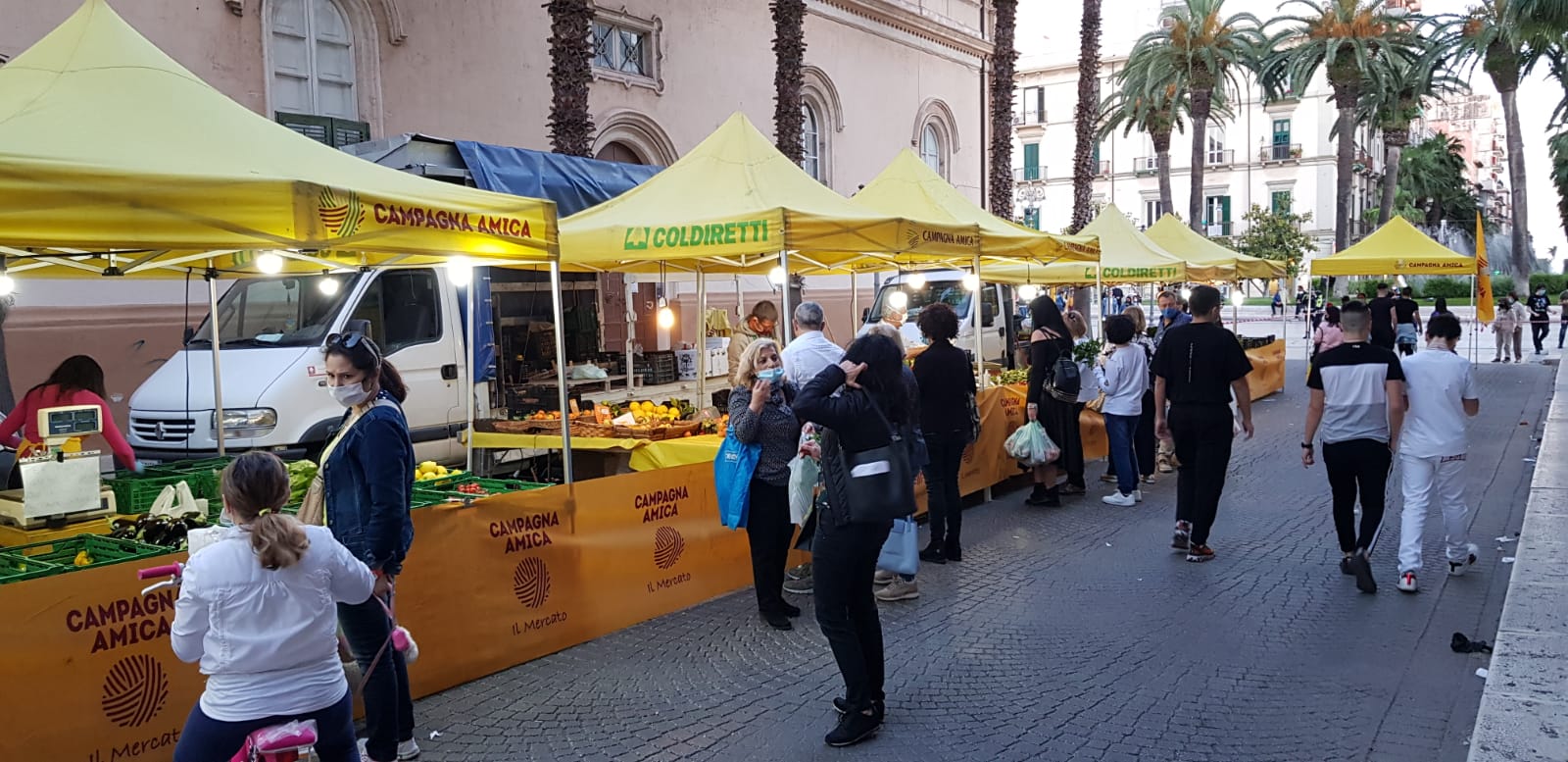 COLDIRETTI TARANTO. Il Covid ferma il mercato Campagna Amica in via Mignogna